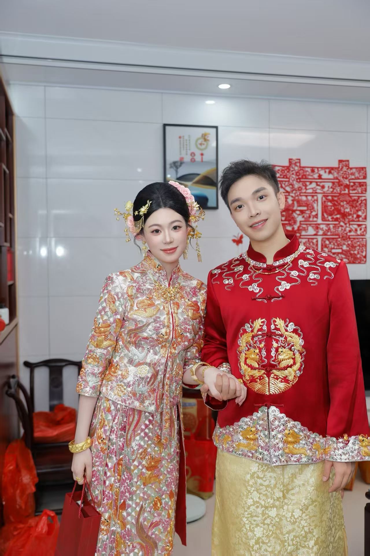 龙凤褂上的子孙带是什么?这些细节你注意过吗